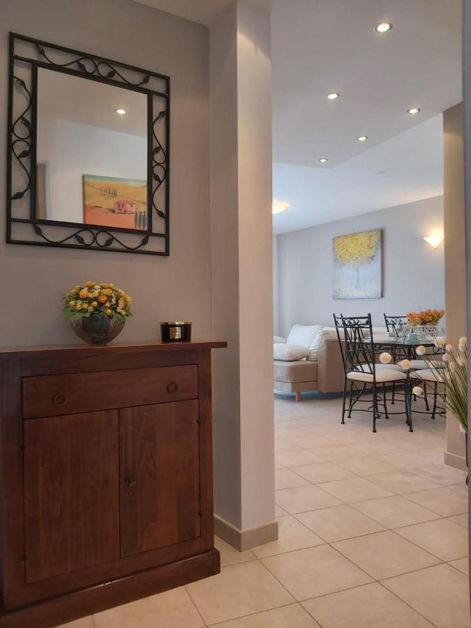Villa Seaview With Pool - Apartment Yellow Traù Esterno foto
