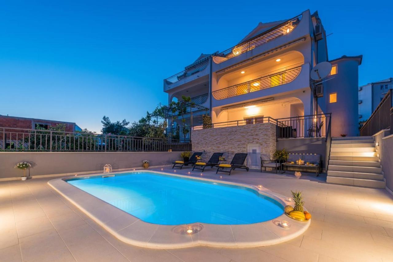 Villa Seaview With Pool - Apartment Yellow Traù Esterno foto